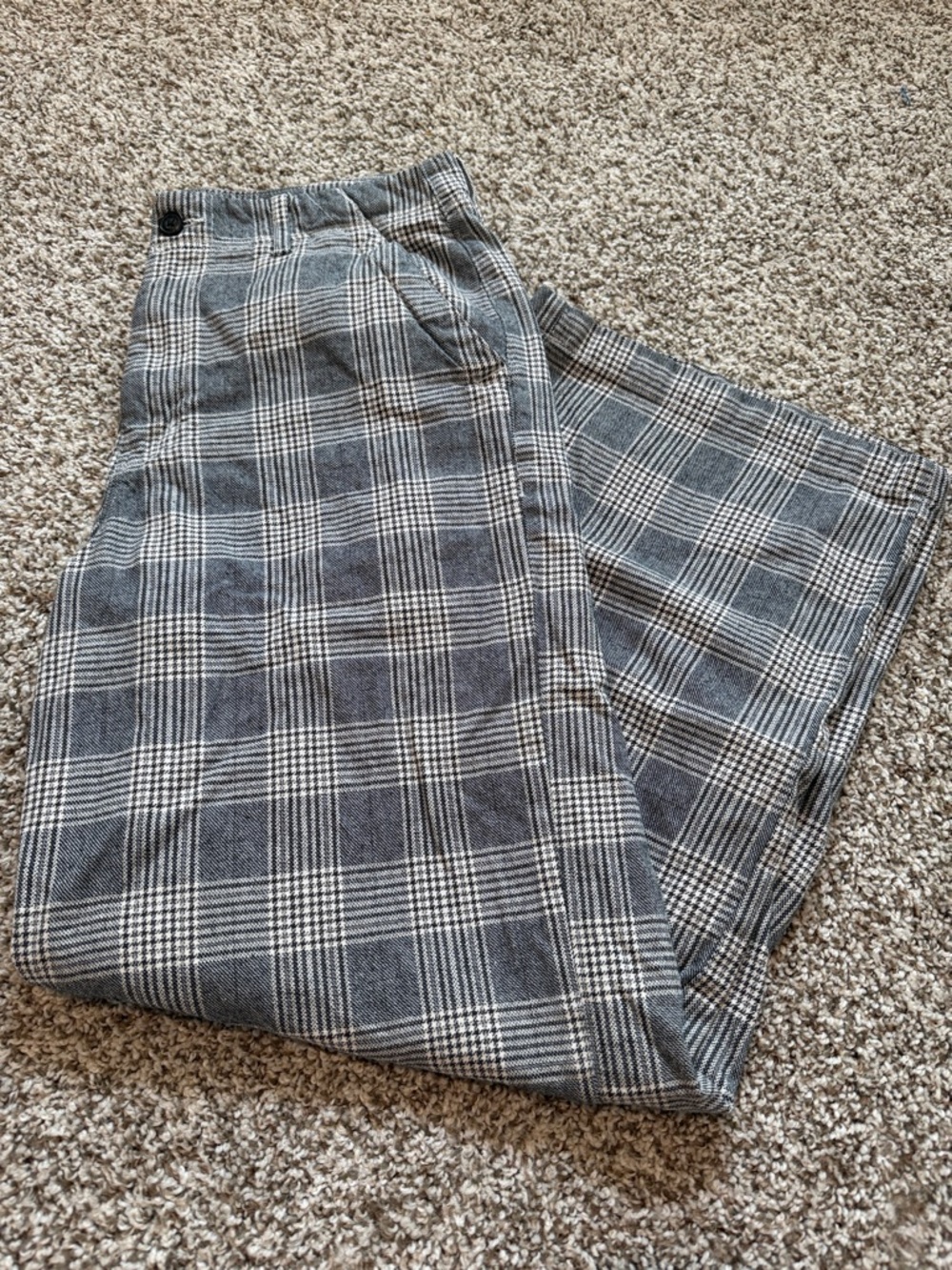 American Eagle Outfitters Gray Plaid Wide-Leg Trousers